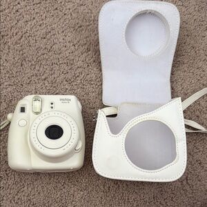 Instax Mini 8 Cream Instant Camera with Case